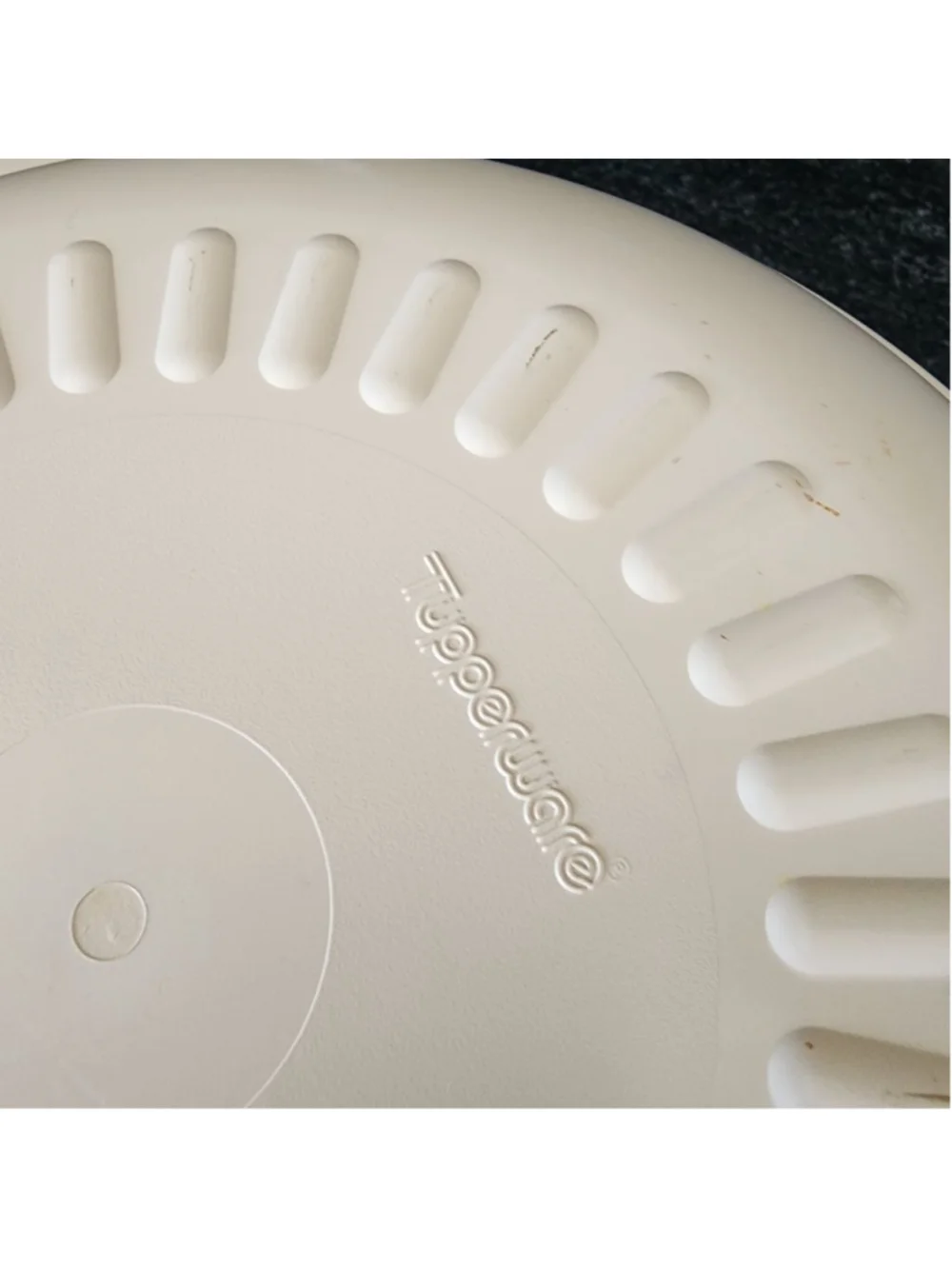 Tupperware Beige Microwave cook Pot  with Lid